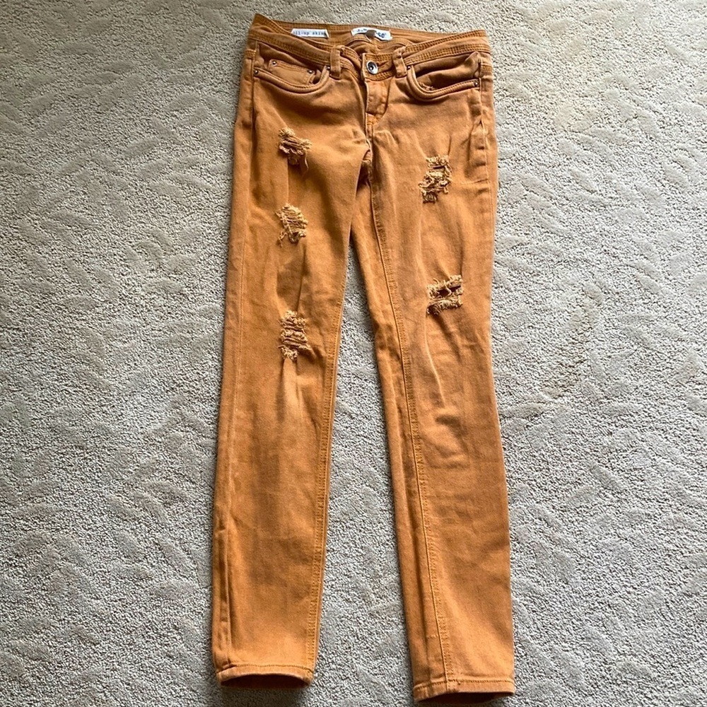 Dollhouse Brown Distressed Roll-Up Skinny Jeans Size 3
